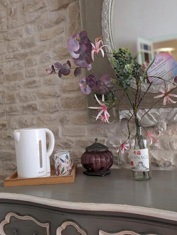 Bed and Breakfast Le Puits Sainte Claire à Courçon Extérieur photo