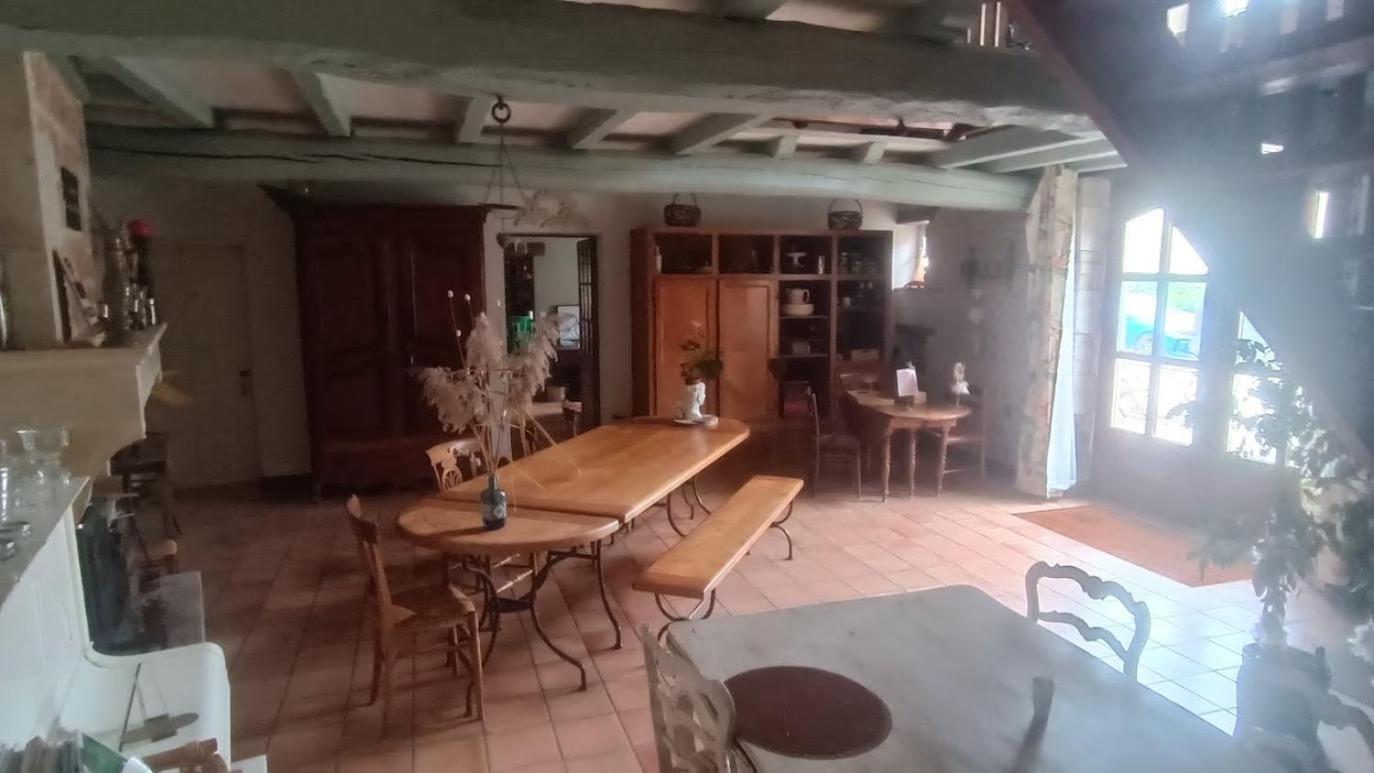 Bed and Breakfast Le Puits Sainte Claire à Courçon Extérieur photo